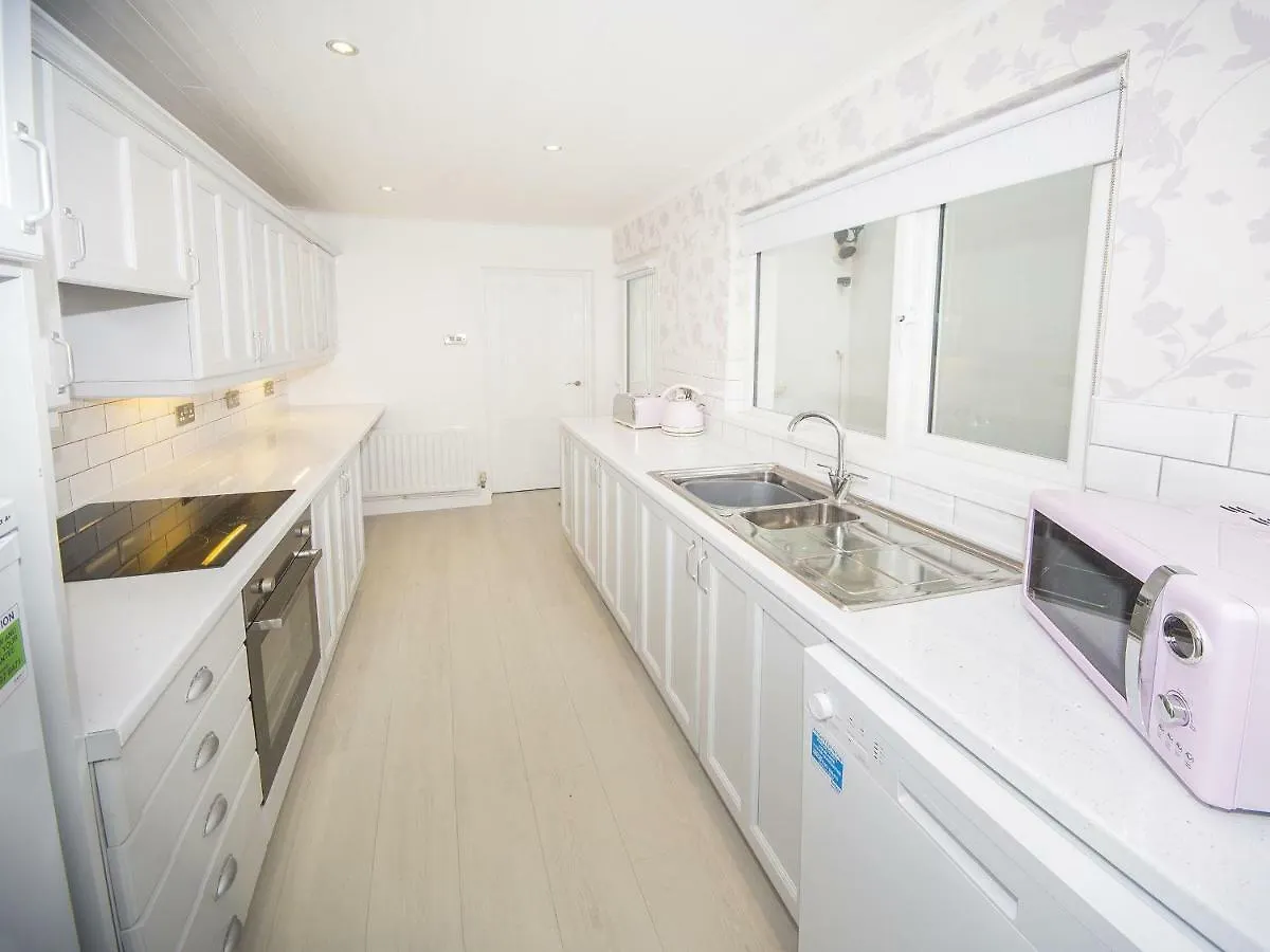 Villa Tsa Shaftesbury Avenue Belfast